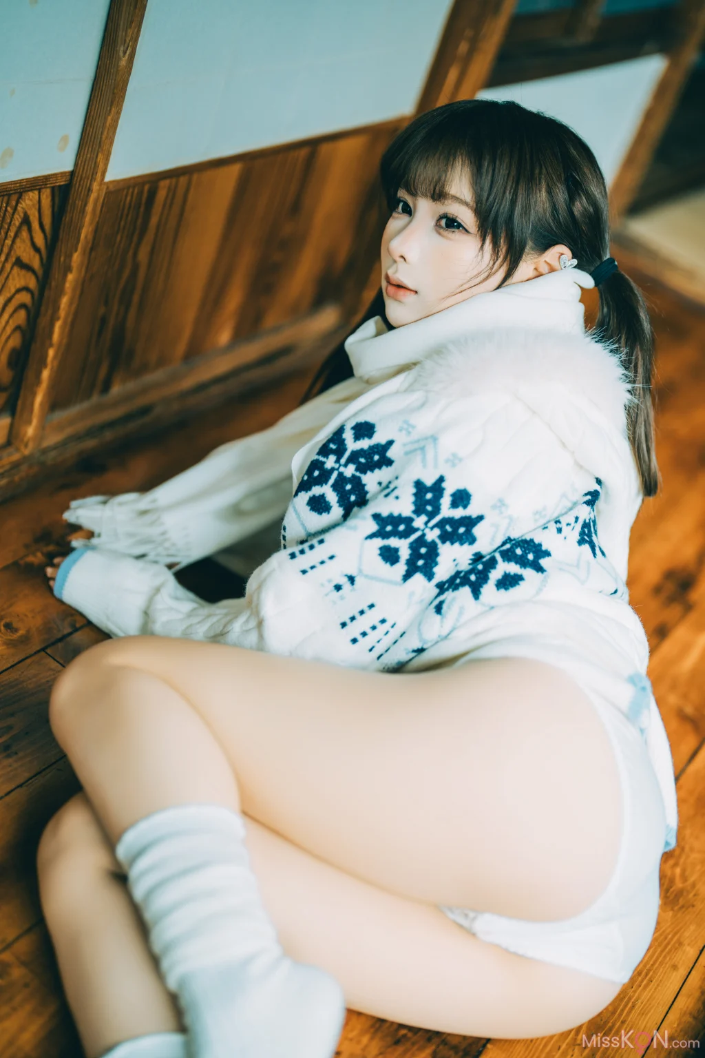 Coser@蠢沫沫 (chunmomo): 情人节 (26 photos) Coser@蠢沫沫 (chunmomo): 情人节 (26 photos)