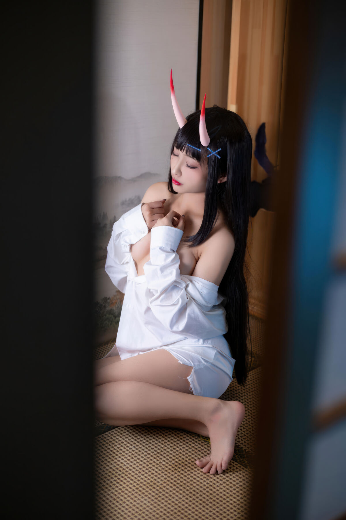 Coser@ LoLiSAMA - Azur Route - Noshiro Shirt (74P) Coser@ LoLiSAMA - Azur Route - Noshiro Shirt (74P)