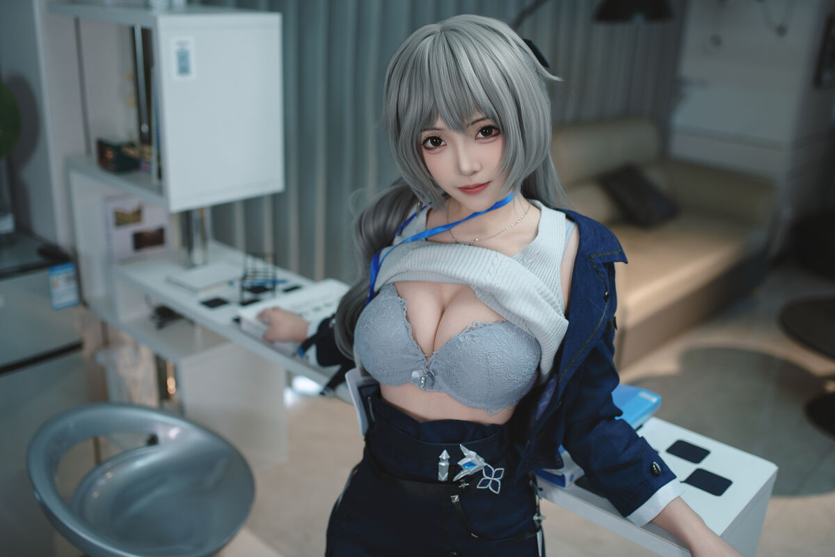 Coser@Bangni Bonnie - Bronya Honkai (88P - 7V) Coser@Bangni Bonnie - Bronya Honkai (88P - 7V)