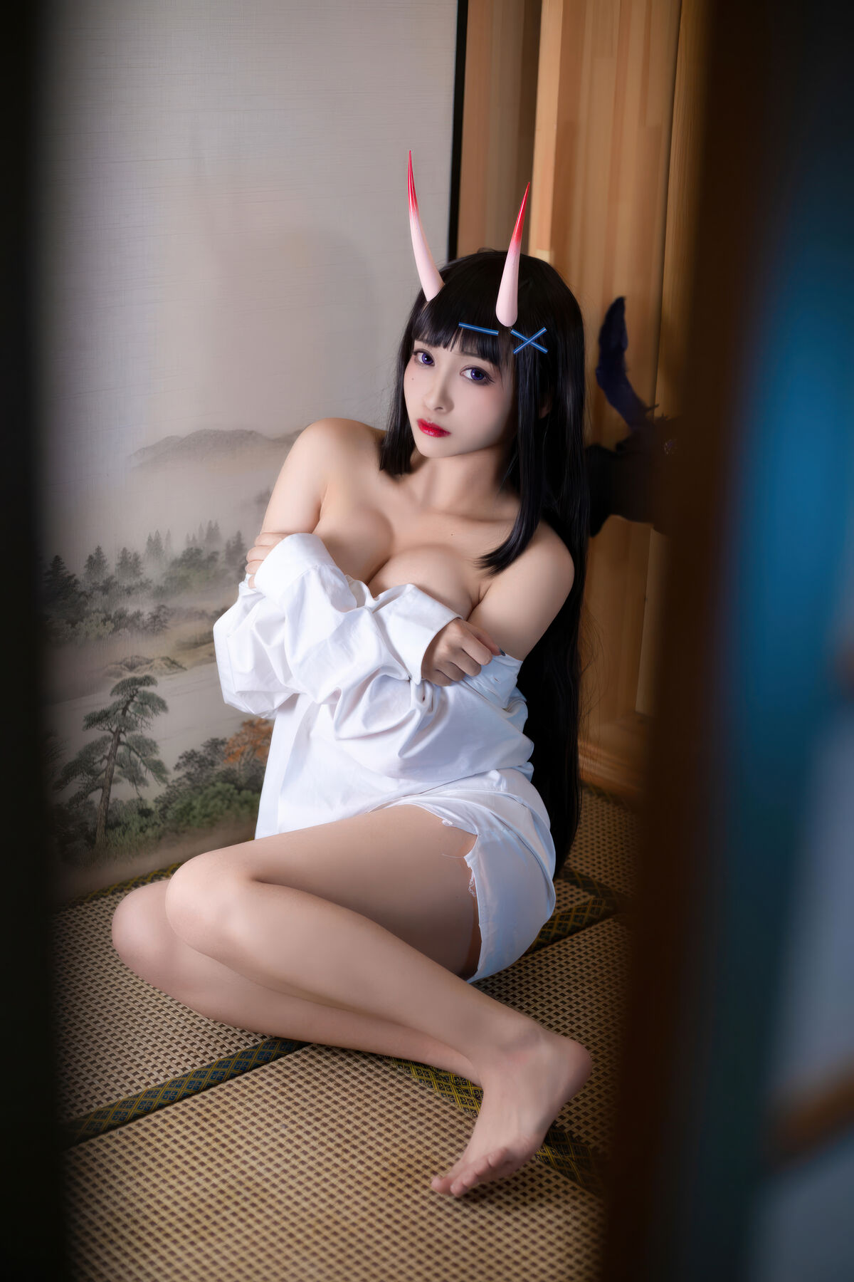 Coser@ LoLiSAMA - Azur Route - Noshiro Shirt (74P) Coser@ LoLiSAMA - Azur Route - Noshiro Shirt (74P)