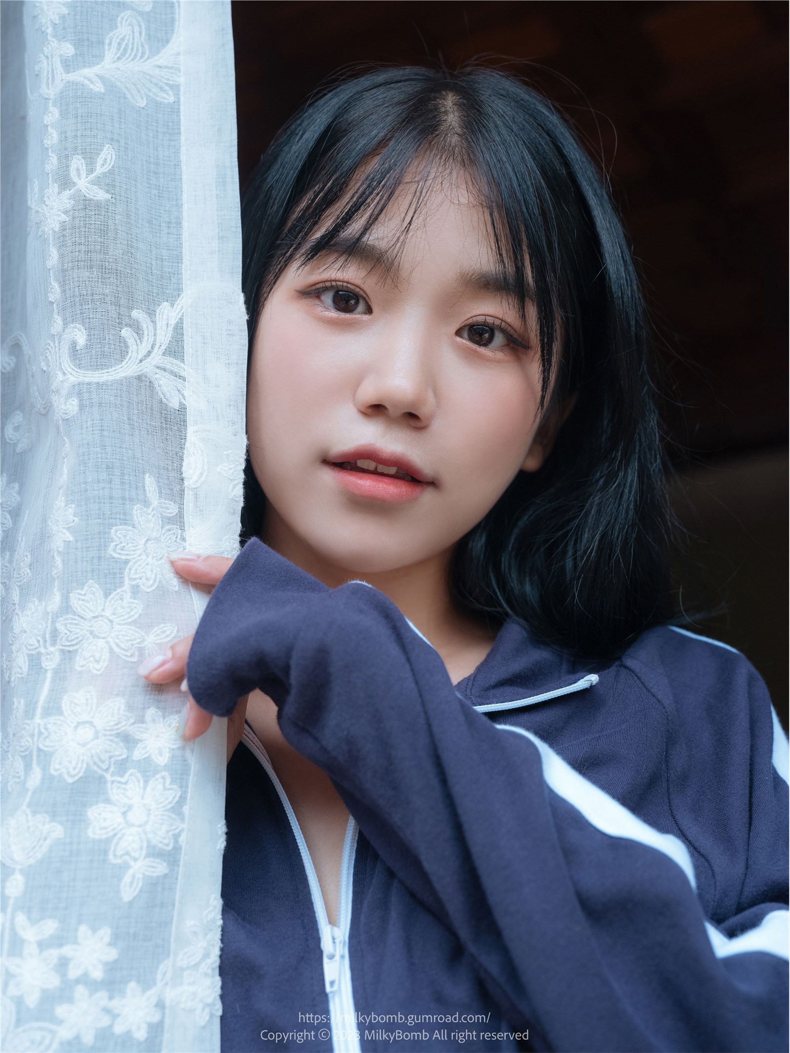 MilkyBomb - Yui Vol.002 - Tracksuit 1 MilkyBomb - Yui Vol.002 - Tracksuit 1