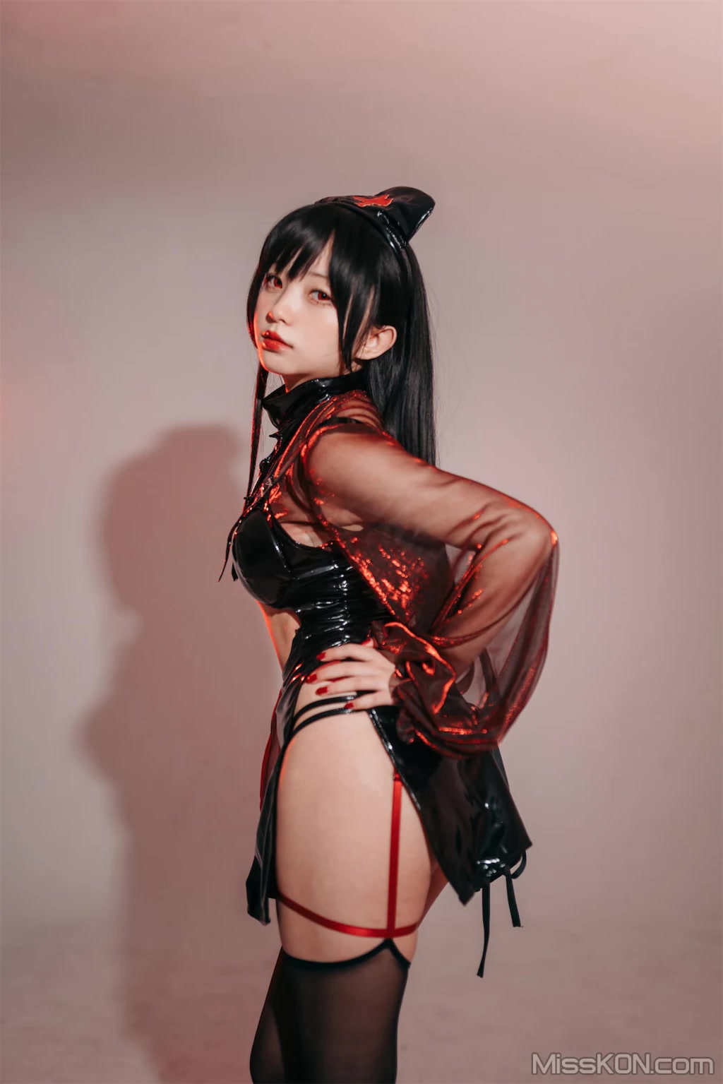 Coser@花铃: 猩红护士 (77 photos) Coser@花铃: 猩红护士 (77 photos)