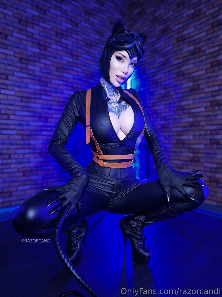 Razor Candi – Catwoman Set 2 Razor Candi – Catwoman Set 2