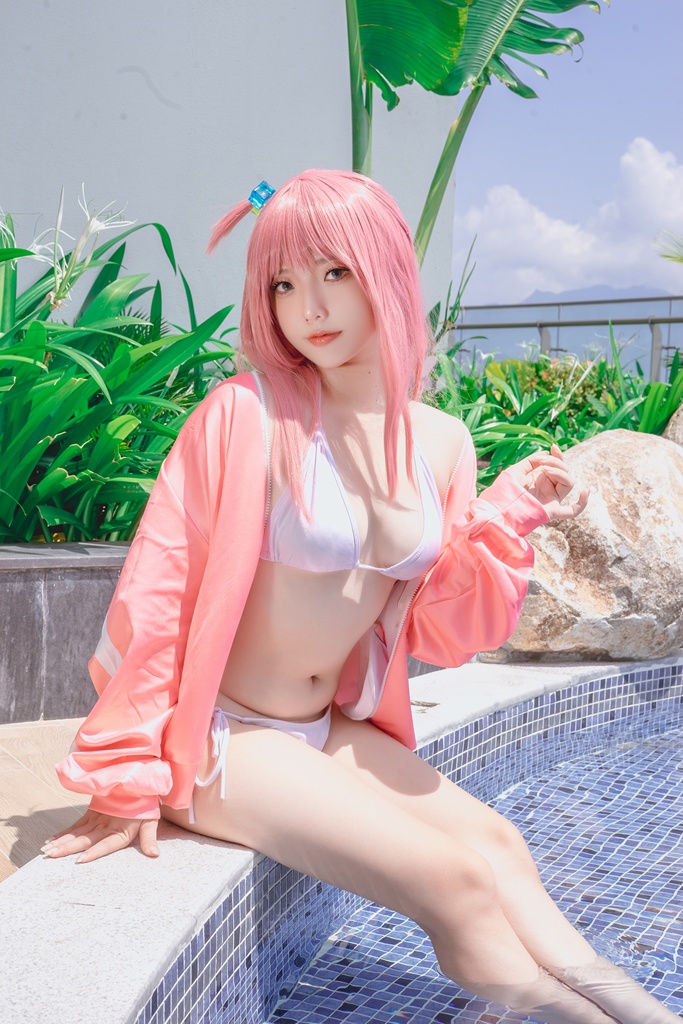 Messie Huang – Bocchi Swimsuit Messie Huang – Bocchi Swimsuit