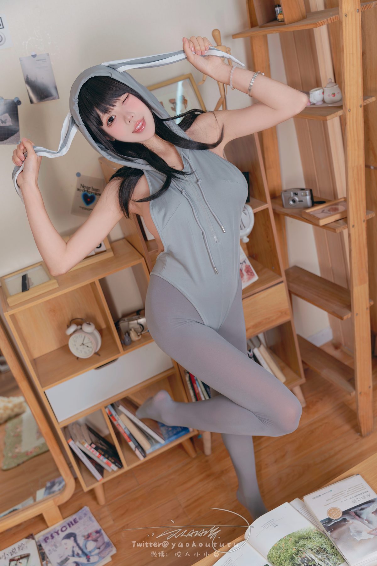 Coser@黏黏团子兔 - 小灰兔 622 Coser@黏黏团子兔 - 小灰兔 622