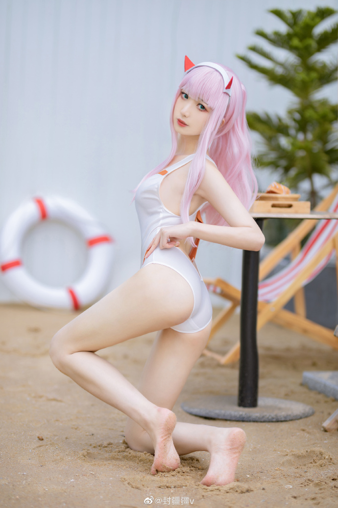 DARLING in the FRANXX 02 Water by snr DARLING in the FRANXX 02 Water by snr
