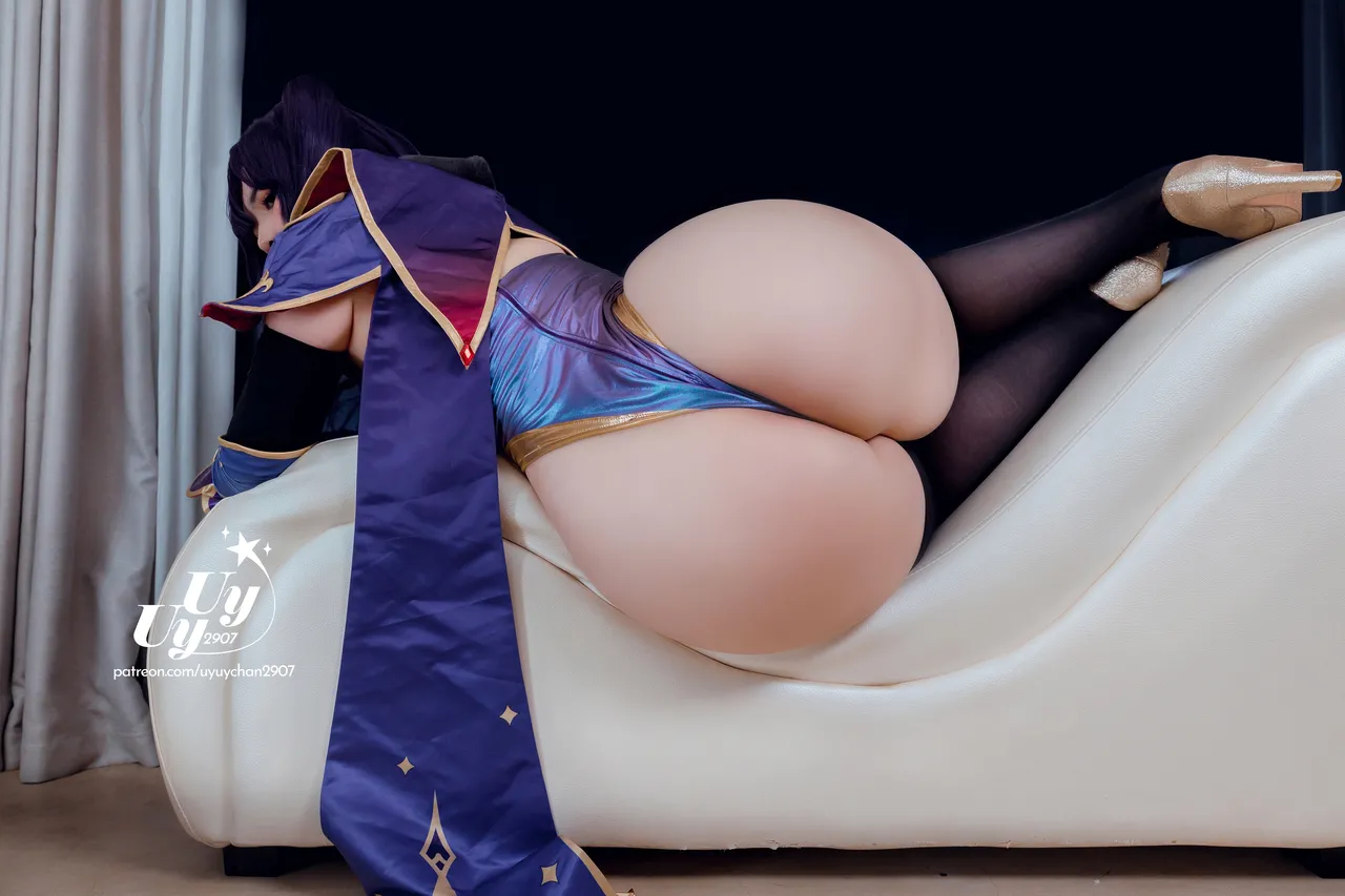 UyUy - Mona 3 UyUy - Mona 3
