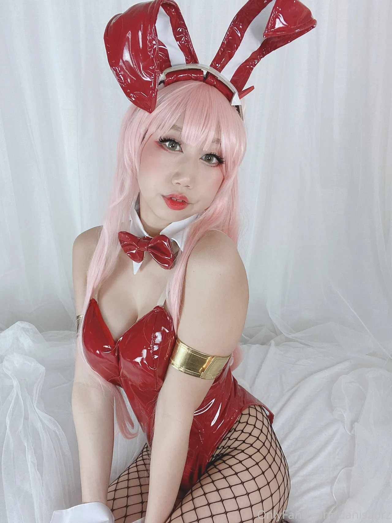 Danisaurz - Bunny Zero Two Danisaurz - Bunny Zero Two