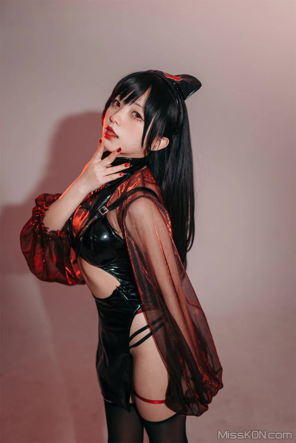 Coser@花铃: 猩红护士 (77 photos) Coser@花铃: 猩红护士 (77 photos)