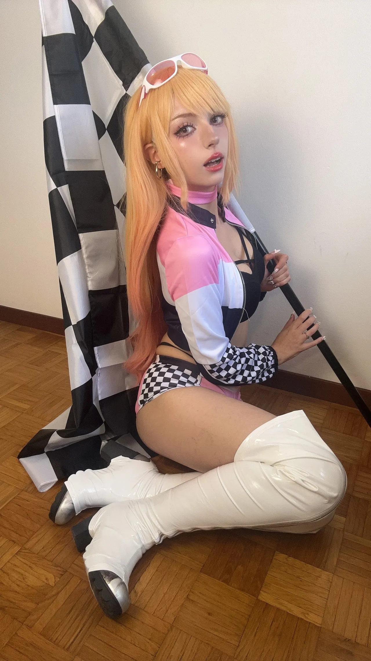 Himeecosplay - Race Queen Marin Himeecosplay - Race Queen Marin
