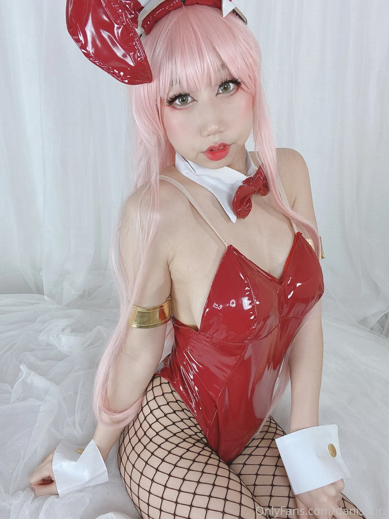 Danisaurz - Bunny Zero Two Danisaurz - Bunny Zero Two
