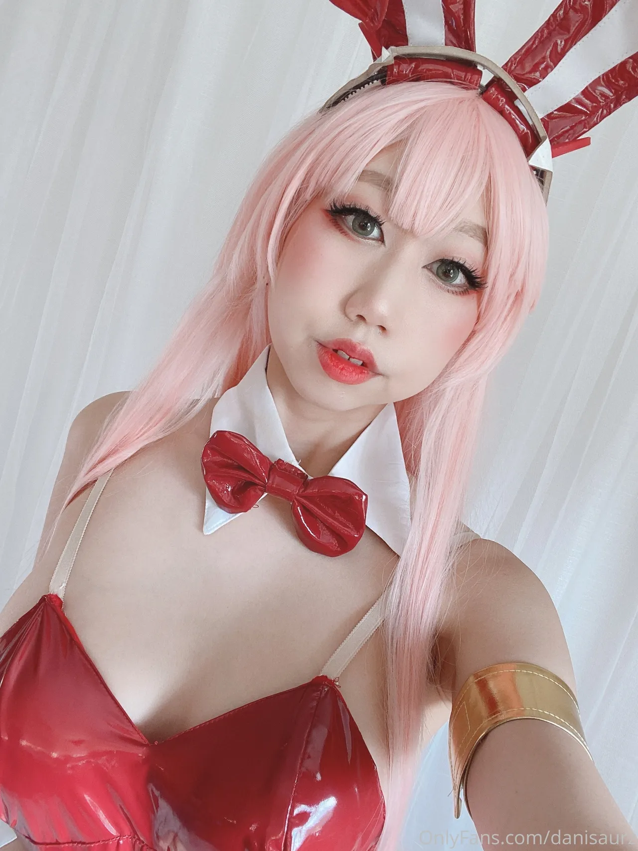 Danisaurz - Bunny Zero Two Danisaurz - Bunny Zero Two