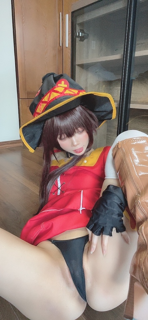 PoppaChan – Megumin 2 PoppaChan – Megumin 2