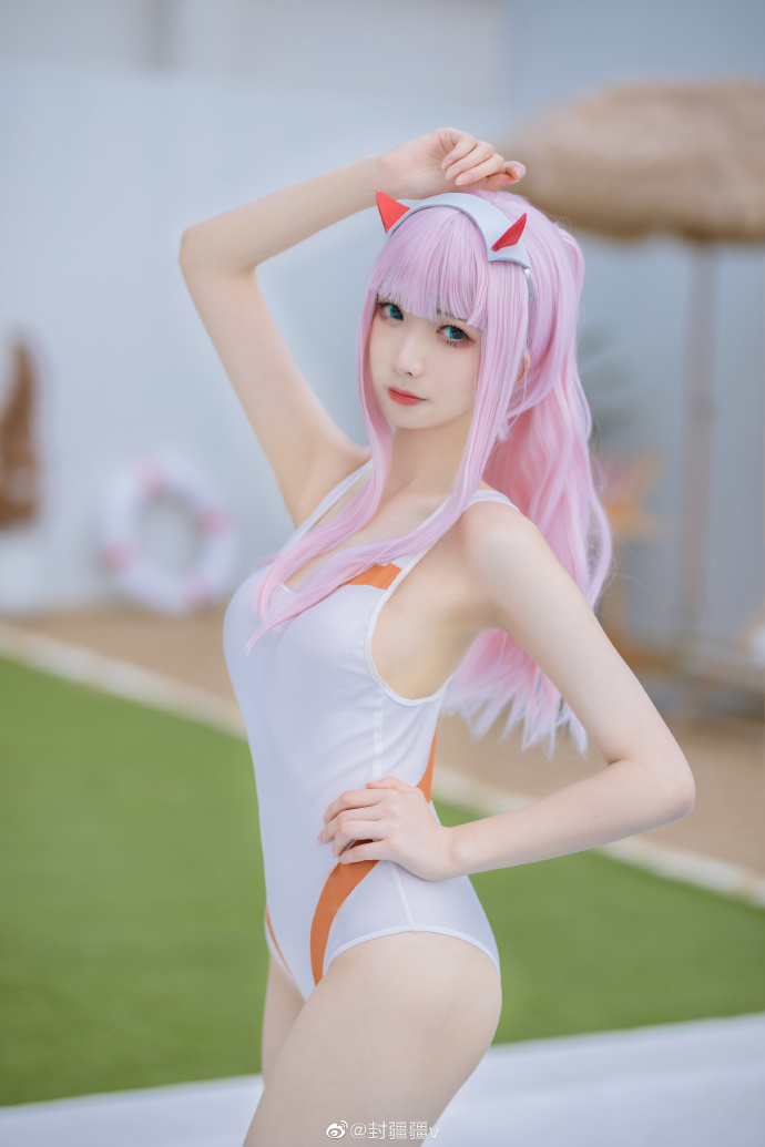 DARLING in the FRANXX 02 Water by snr DARLING in the FRANXX 02 Water by snr