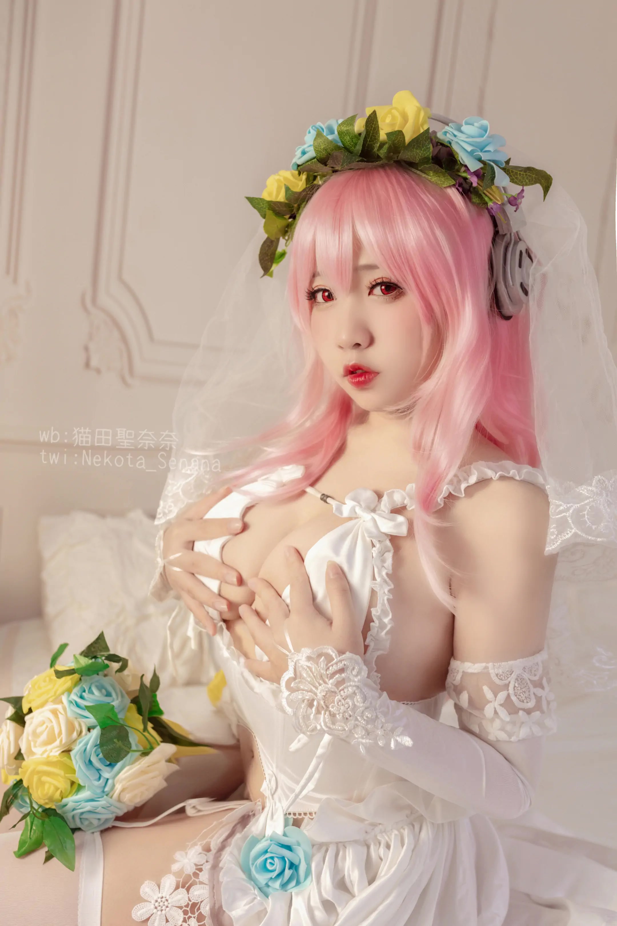 Nana Nekota, Tenth Anniversary Bride Nana Nekota, Tenth Anniversary Bride