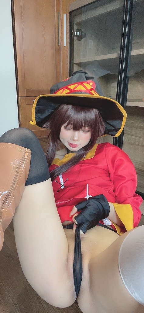 PoppaChan – Megumin 2 PoppaChan – Megumin 2