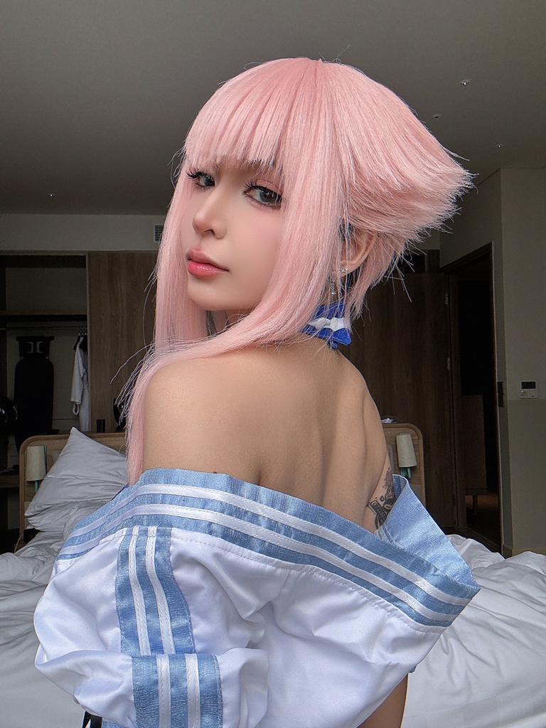 Umeko J – Manon Swimsuit (Street Fighter) Umeko J – Manon Swimsuit (Street Fighter)