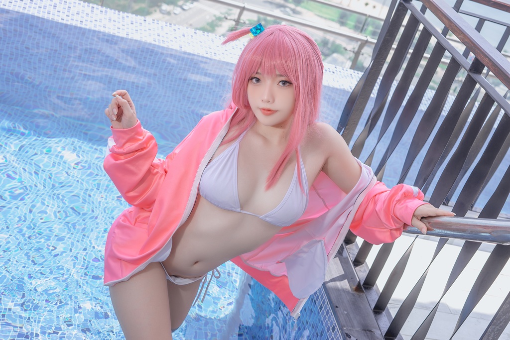 Messie Huang – Bocchi Swimsuit Messie Huang – Bocchi Swimsuit