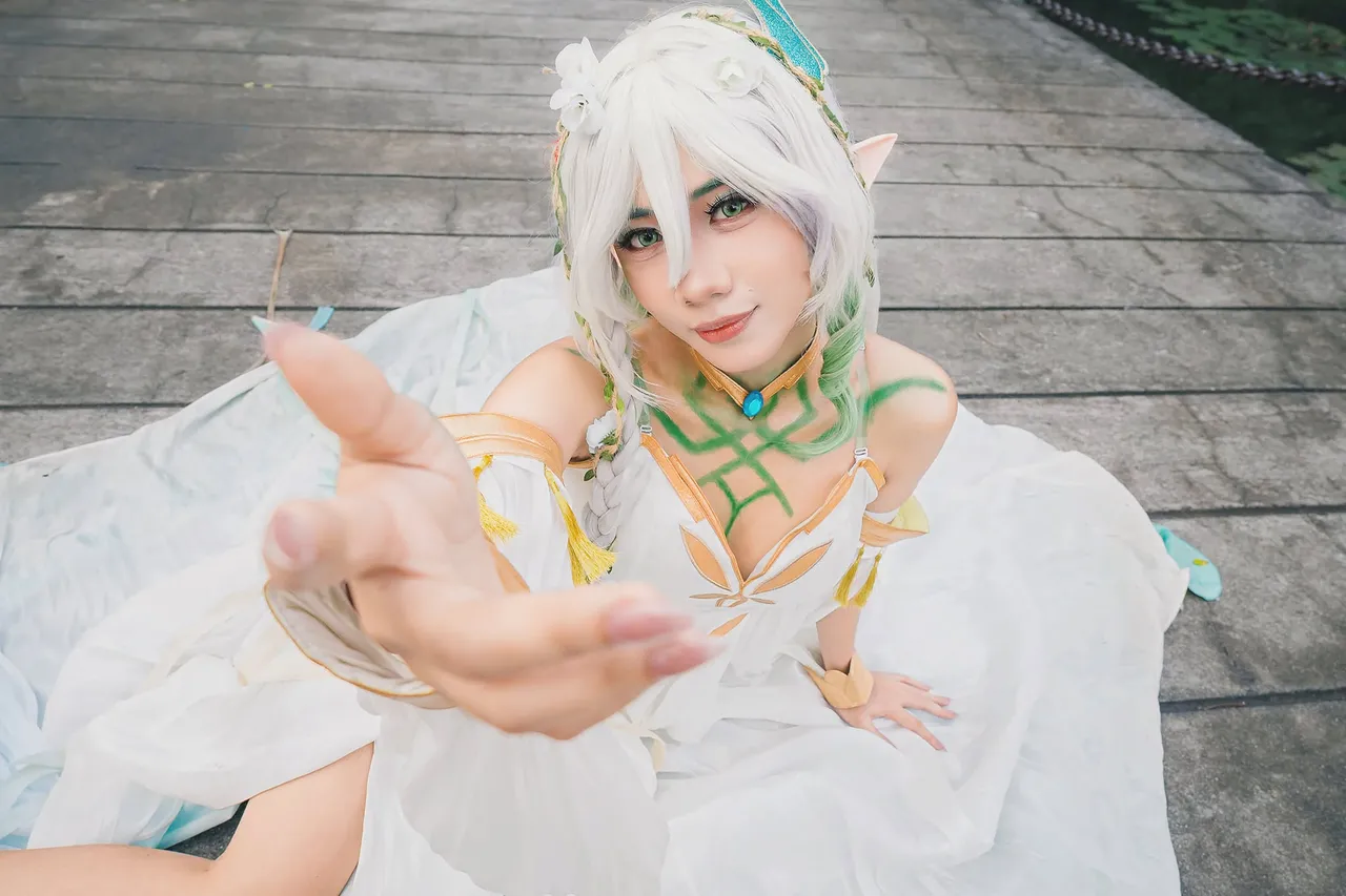 Guuji Mae - Nahida Guuji Mae - Nahida