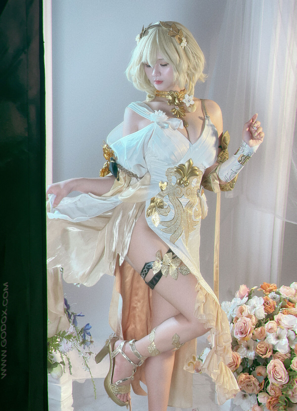 Coser@Pyon - Pyoncos ピオン Aglaea HonkaiStar Rail 崩铁阿格莱雅 Part02 (50P) Coser@Pyon - Pyoncos ピオン Aglaea HonkaiStar Rail 崩铁阿格莱雅 Part02 (50P)