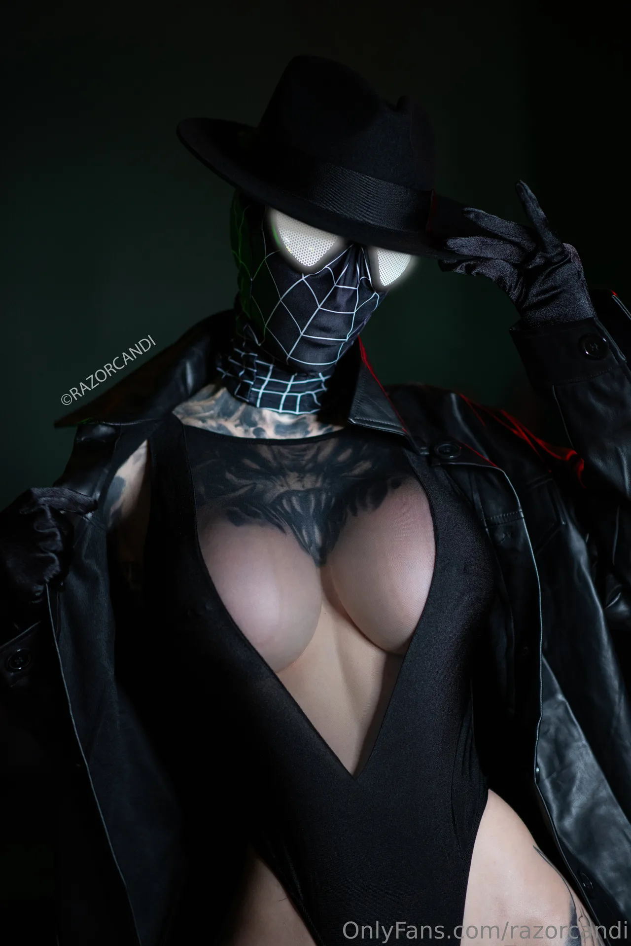 Razor Candi - Spider Noir Razor Candi - Spider Noir