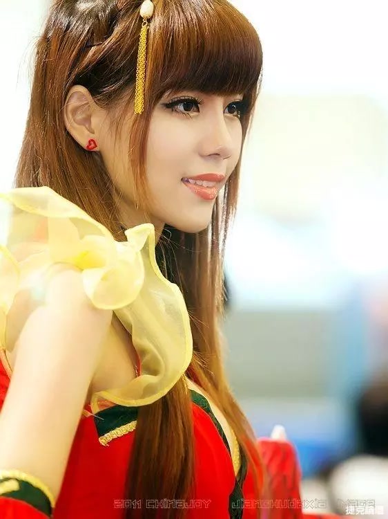 ChinaJoy 2011 Exhibition Hall Cosplay ChinaJoy 2011 Exhibition Hall Cosplay