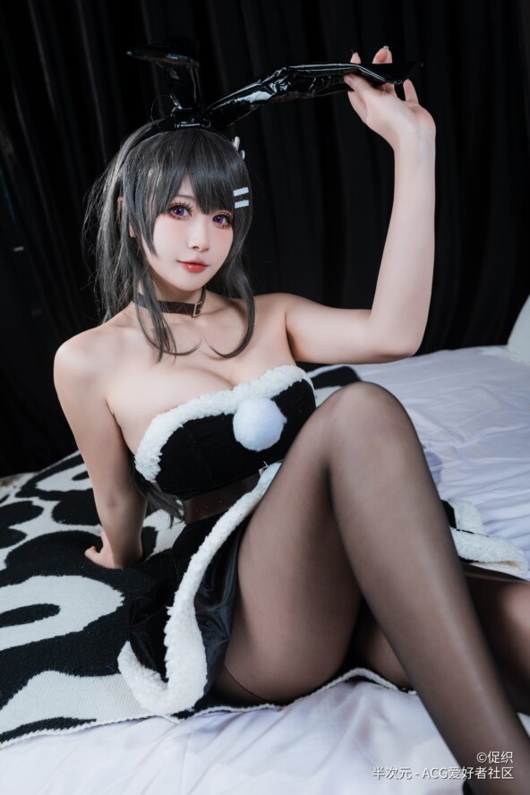 Sakurajima Mai Christmas cos is a Christmas handmade (black) version of hemp... 5 Sakurajima Mai Christmas cos is a Christmas handmade (black) version of hemp...