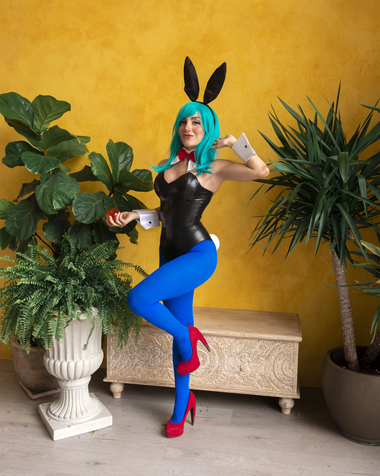 Lisa Mancini - Bunny Bulma Lisa Mancini - Bunny Bulma