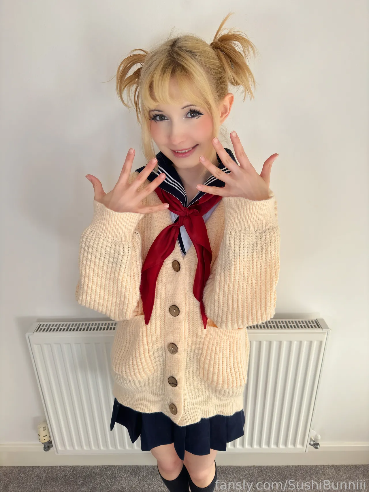 SushiBunniii - Toga SushiBunniii - Toga