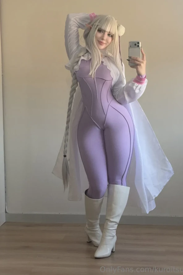 Kuro Kitsune - Emilia 2 Kuro Kitsune - Emilia