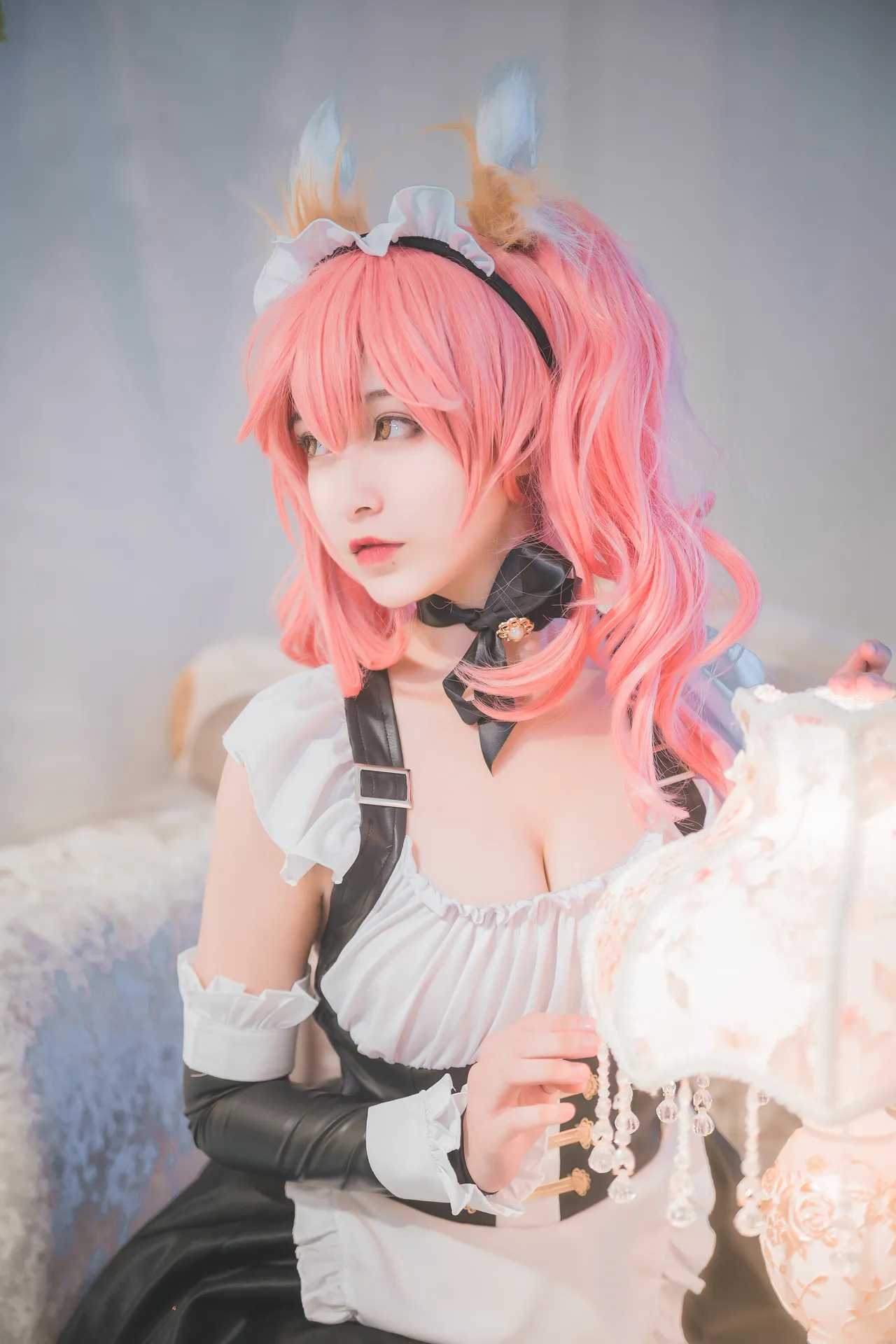 In front of Tamamo In front of Tamamo
