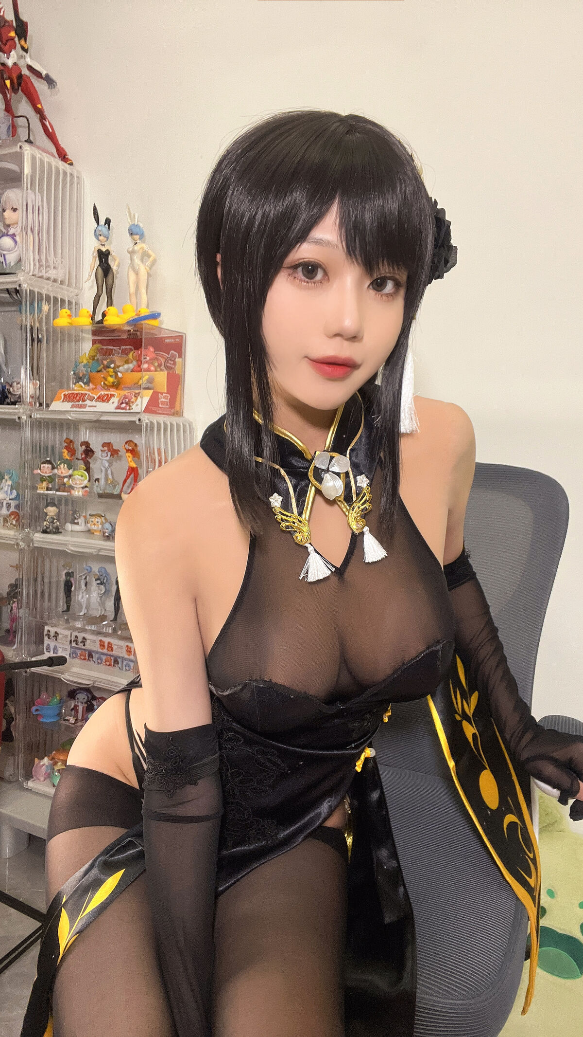 Coser@ Wuyingmeow Meow Ghost - Zhenhai Black Qipao Part01 (67P - 4V) Coser@ Wuyingmeow Meow Ghost - Zhenhai Black Qipao Part01 (67P - 4V)