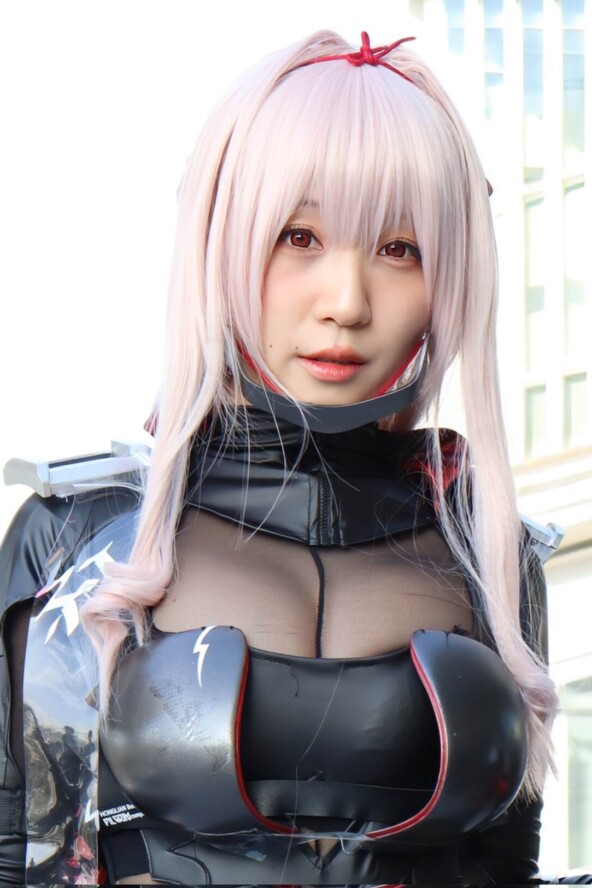 Iori Moe - Scarlet 7 Iori Moe - Scarlet