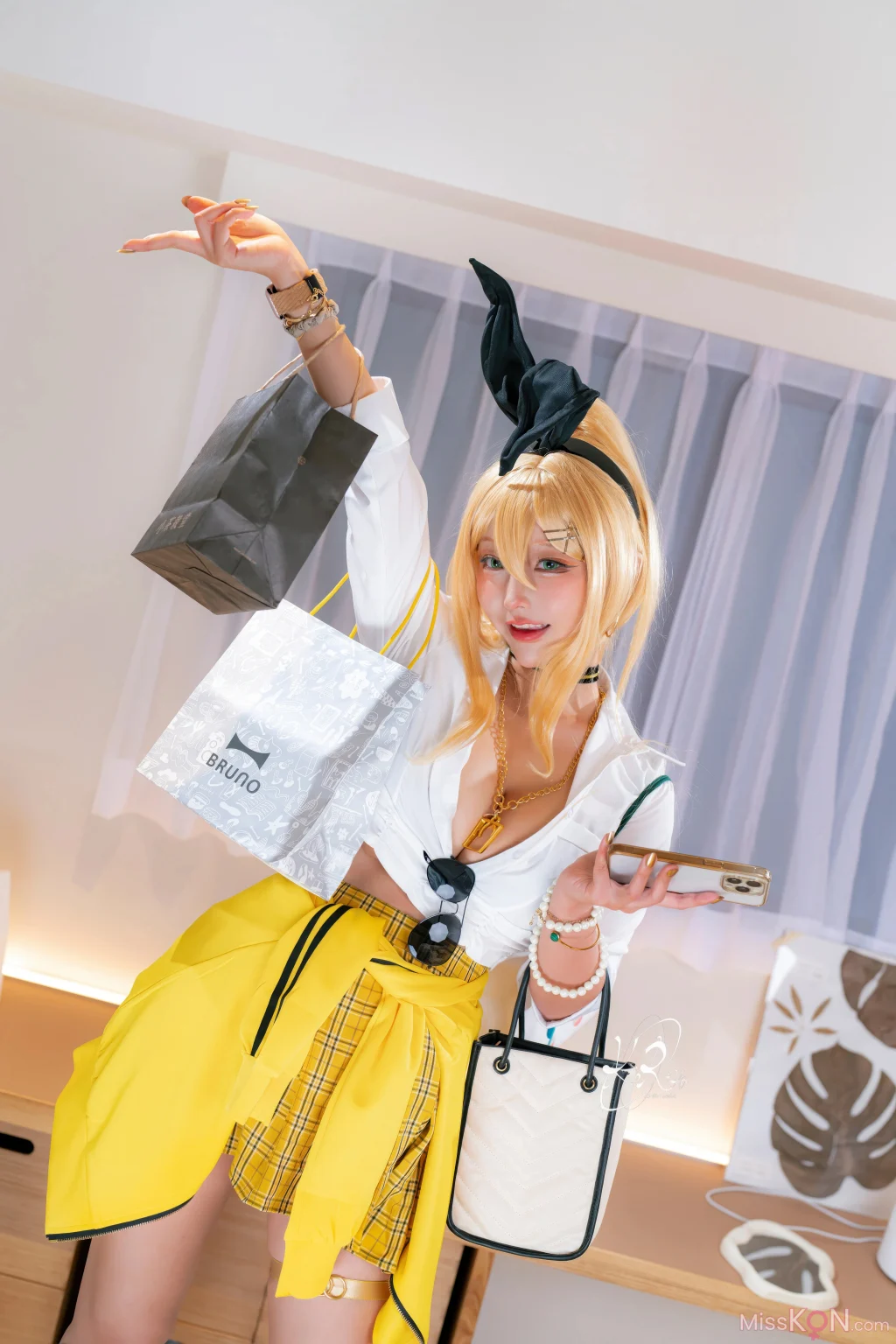 Coser@切切Celia: NIKKE 露菲 (28 photos) Coser@切切Celia: NIKKE 露菲 (28 photos)