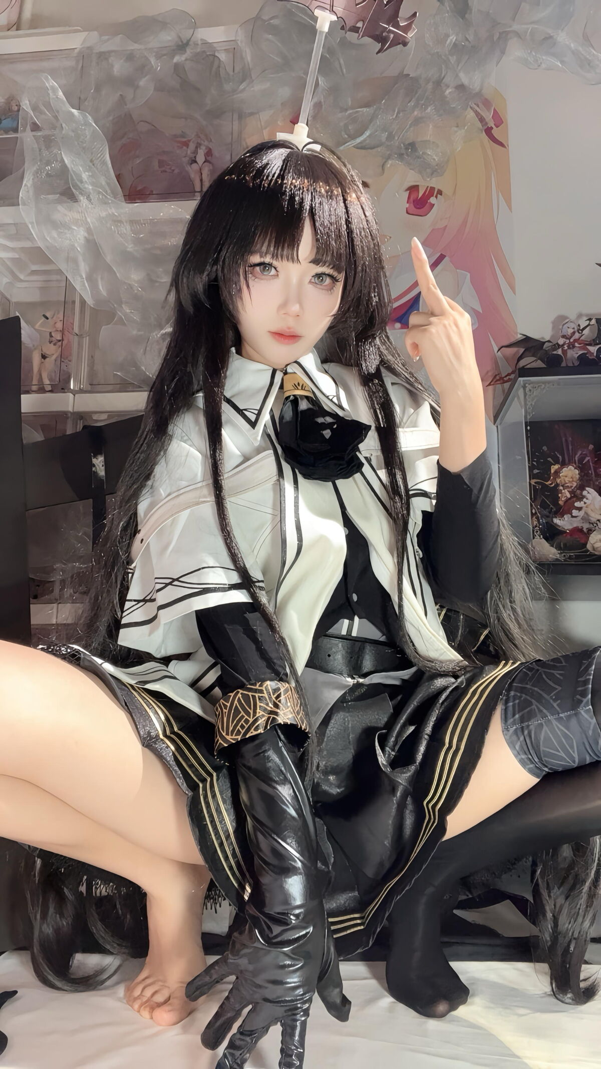 Coser@ White Oak Shirly - Arknights Arturo Part01 (66P - 28V) Coser@ White Oak Shirly - Arknights Arturo Part01 (66P - 28V)
