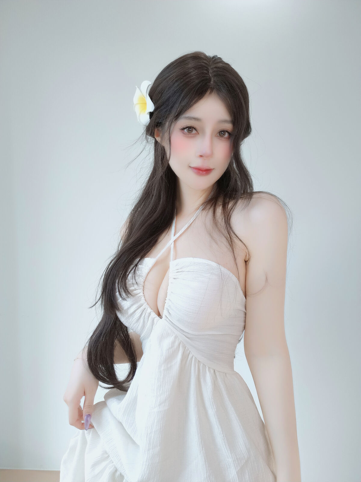 Coser@ Silver 81 - Fantia September 2025 Member Collection 15 Sets Part 01 (49P - 6V) Coser@ Silver 81 - Fantia September 2025 Member Collection 15 Sets Part 01 (49P - 6V)