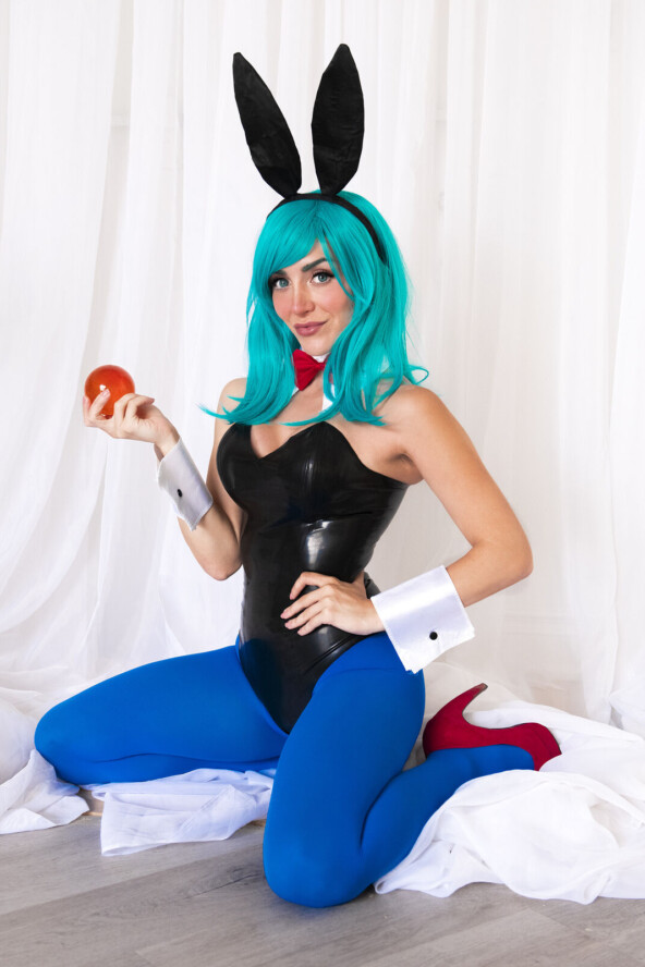 Lisa Mancini - Bunny Bulma 3 Lisa Mancini - Bunny Bulma