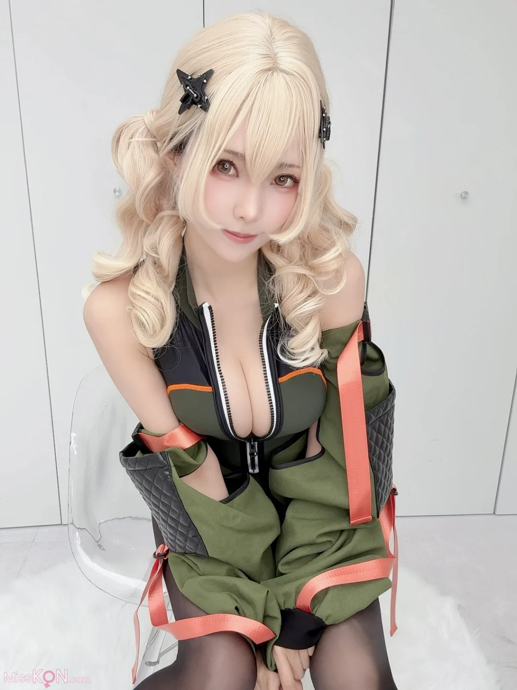 Coser@Ely_eee (ElyEE子): May 2026 Extras and Video (19 photos + 9 videos) Coser@Ely_eee (ElyEE子): May 2026 Extras and Video (19 photos + 9 videos)