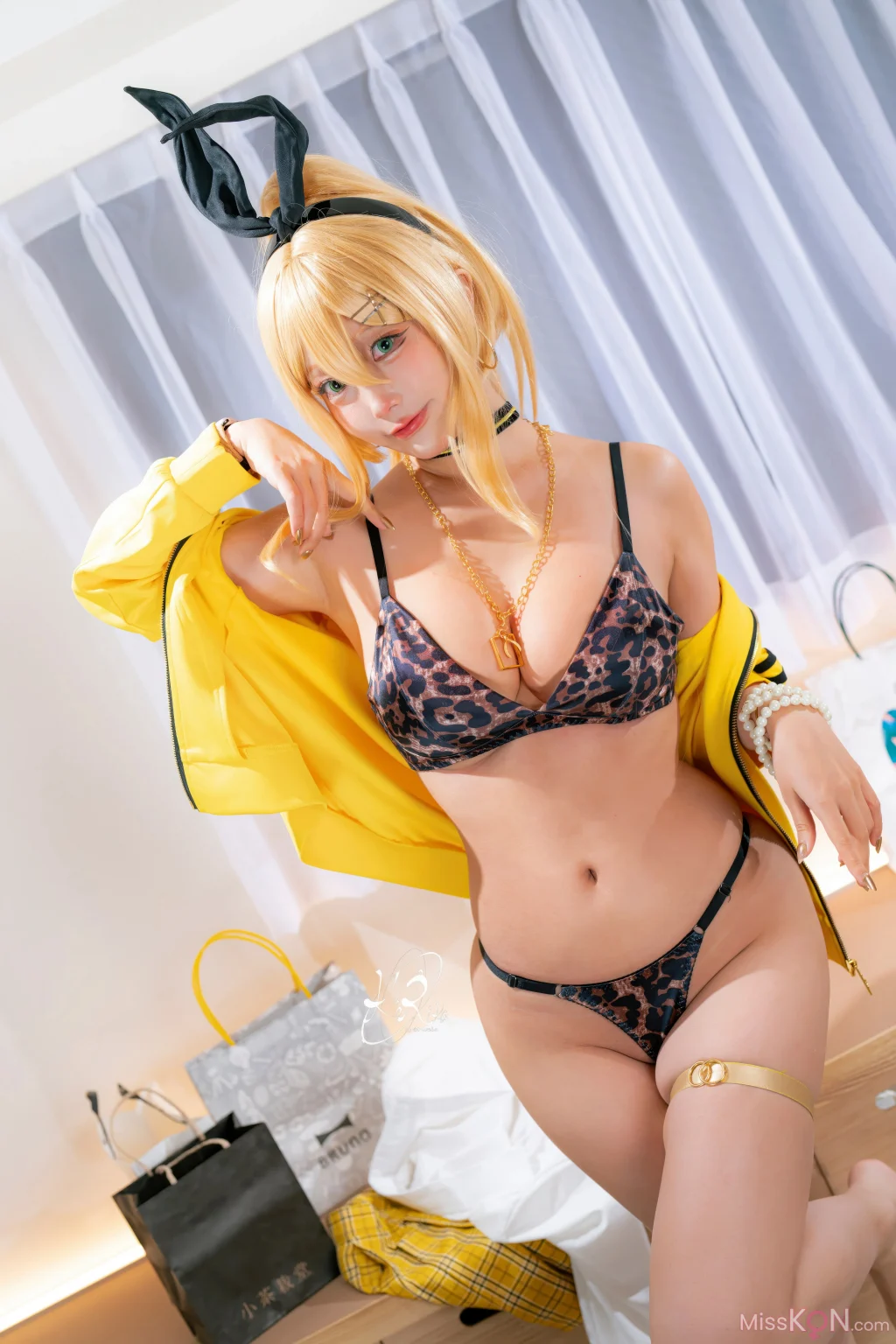Coser@切切Celia: NIKKE 露菲 (28 photos) Coser@切切Celia: NIKKE 露菲 (28 photos)