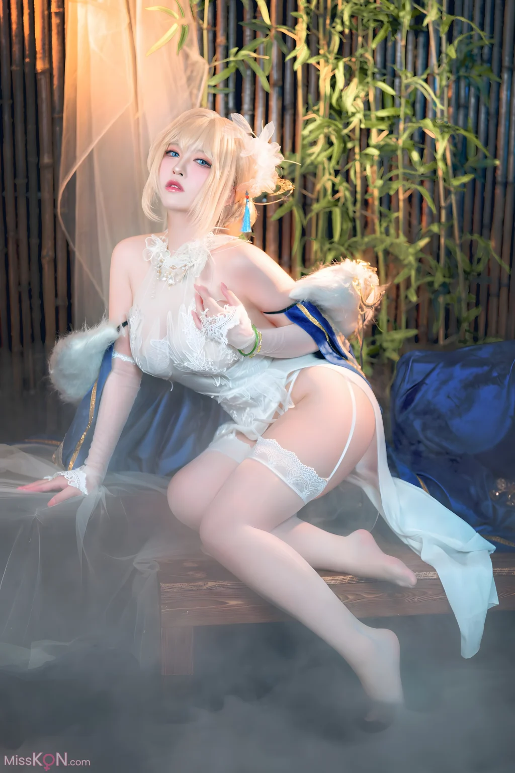 Coser@ Half-Child: Joan of Arc Lantern Flower Wedding Dress Saintess Lantern Festival (58 photos) Coser@ Half-Child: Joan of Arc Lantern Flower Wedding Dress Saintess Lantern Festival (58 photos)