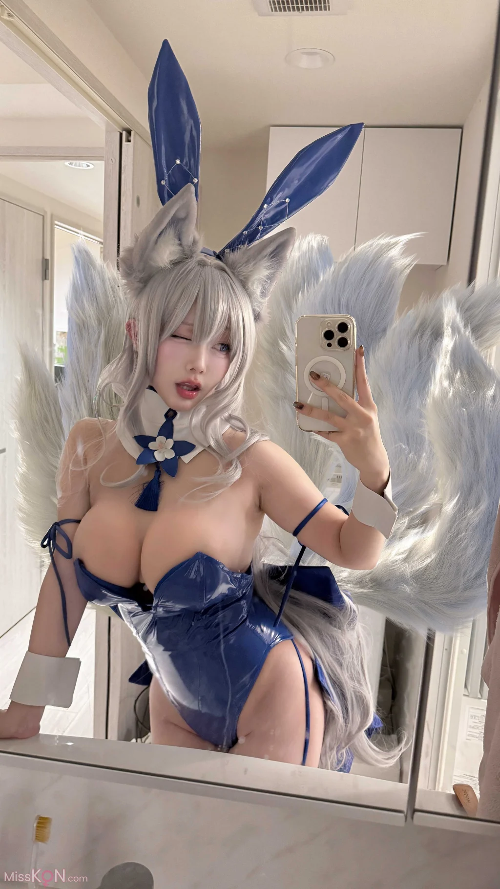 Coser@切切Celia: 碧蓝航线 信浓兔女郎自拍 (16 photos + 3 videos) Coser@切切Celia: 碧蓝航线 信浓兔女郎自拍 (16 photos + 3 videos)
