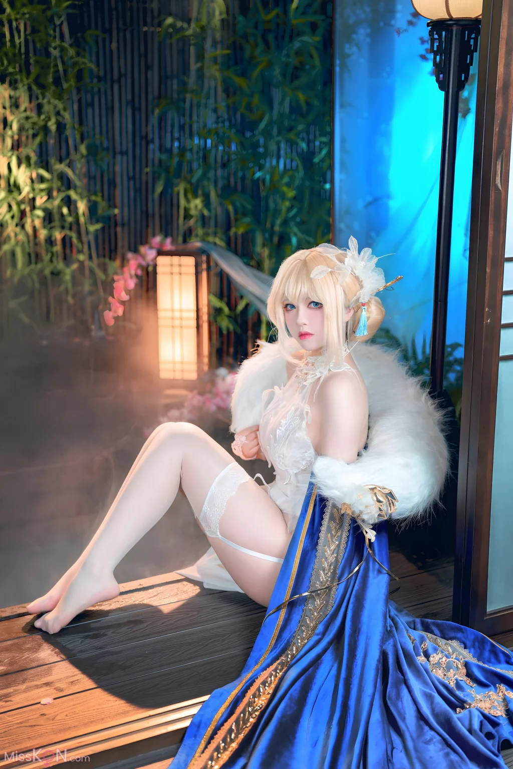 Coser@ Half-Child: Joan of Arc Lantern Flower Wedding Dress Saintess Lantern Festival (58 photos) Coser@ Half-Child: Joan of Arc Lantern Flower Wedding Dress Saintess Lantern Festival (58 photos)