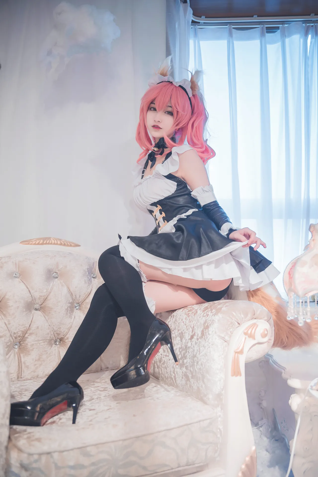 In front of Tamamo In front of Tamamo