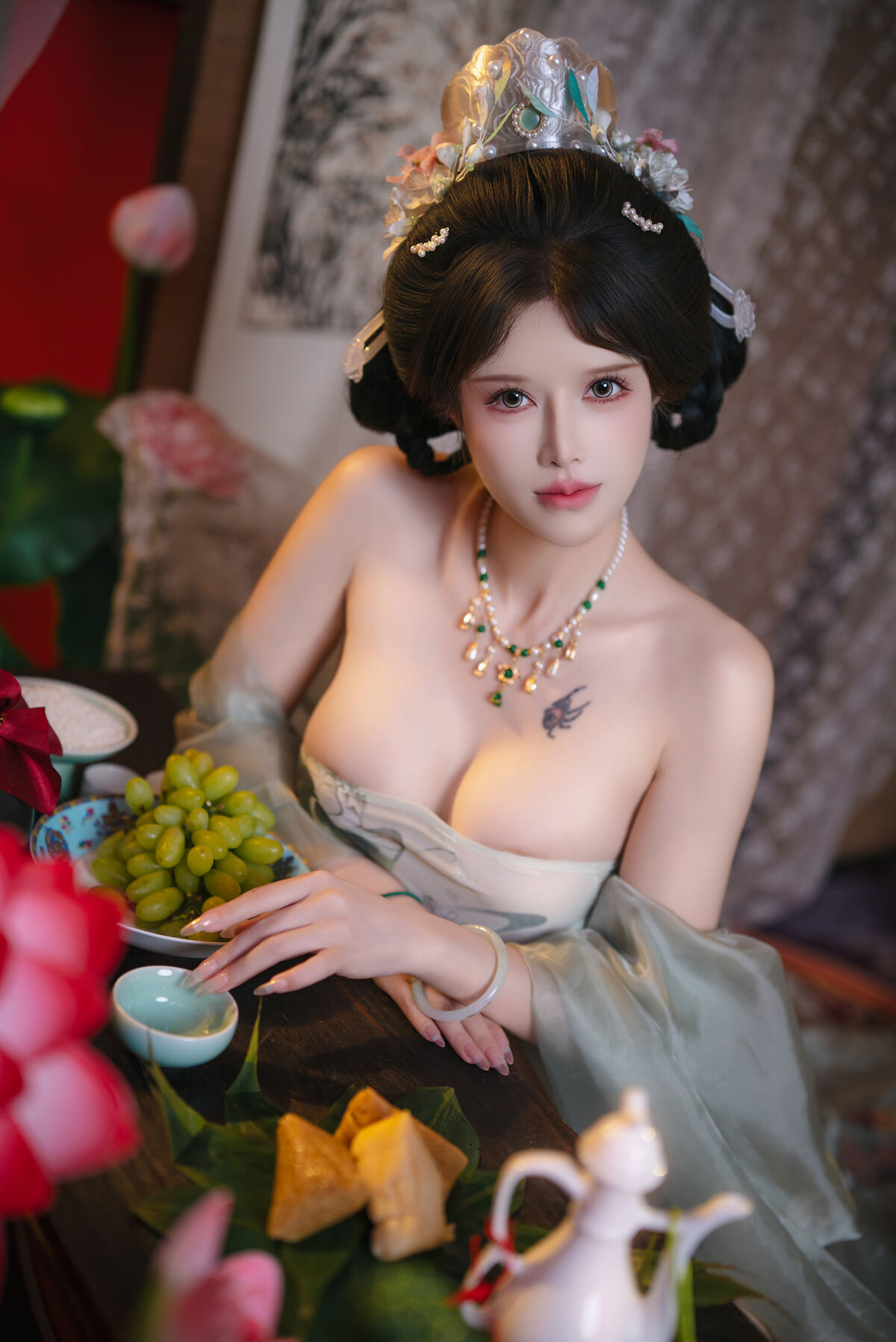 Coser@鹿八岁 - 粽你枕相思 Part02 (65P) Coser@鹿八岁 - 粽你枕相思 Part02 (65P)