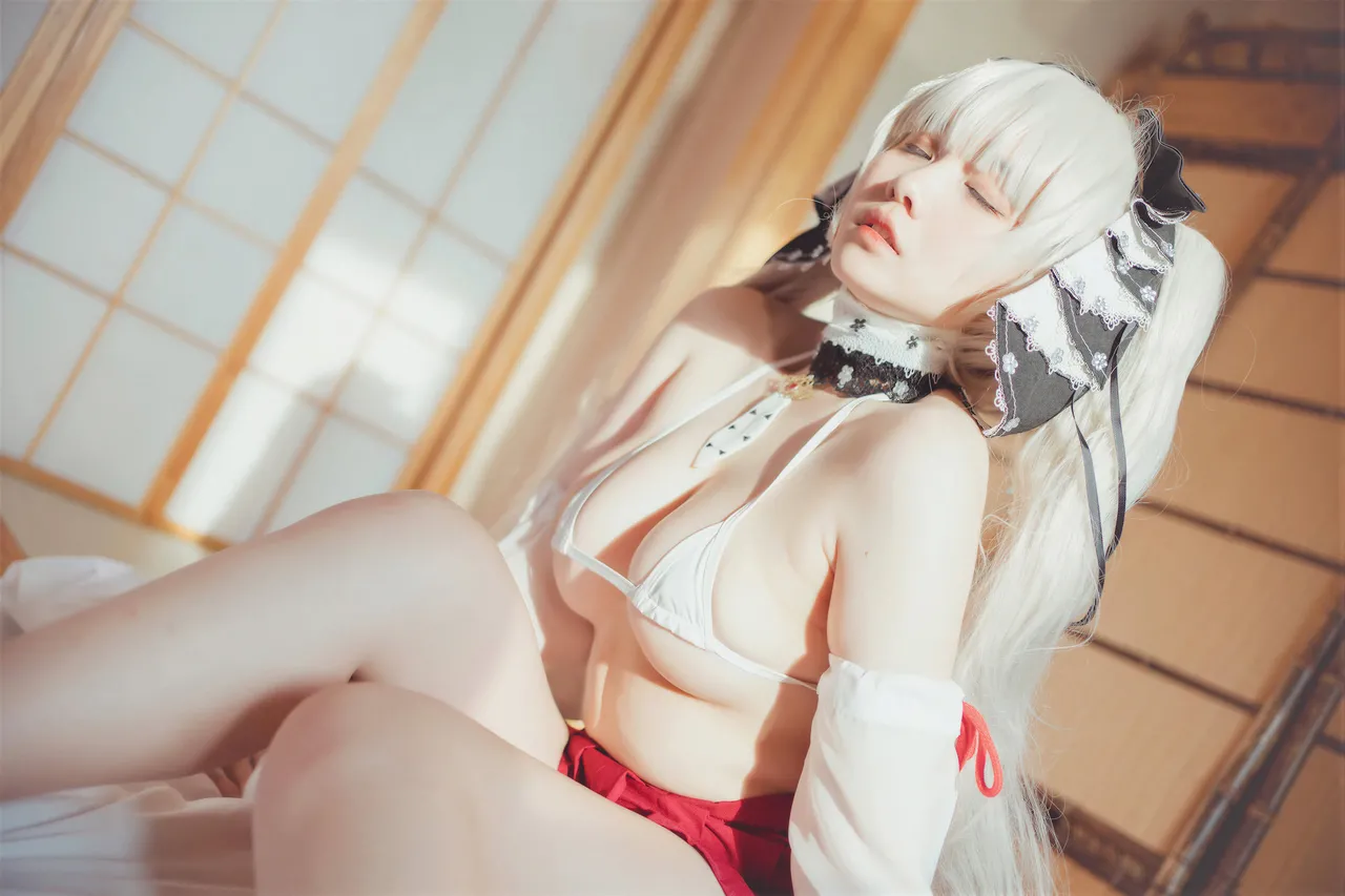 A Ban is very happy today - Azur Lane The Fearsome Priestess 2 A Ban is very happy today - Azur Lane The Fearsome Priestess 2