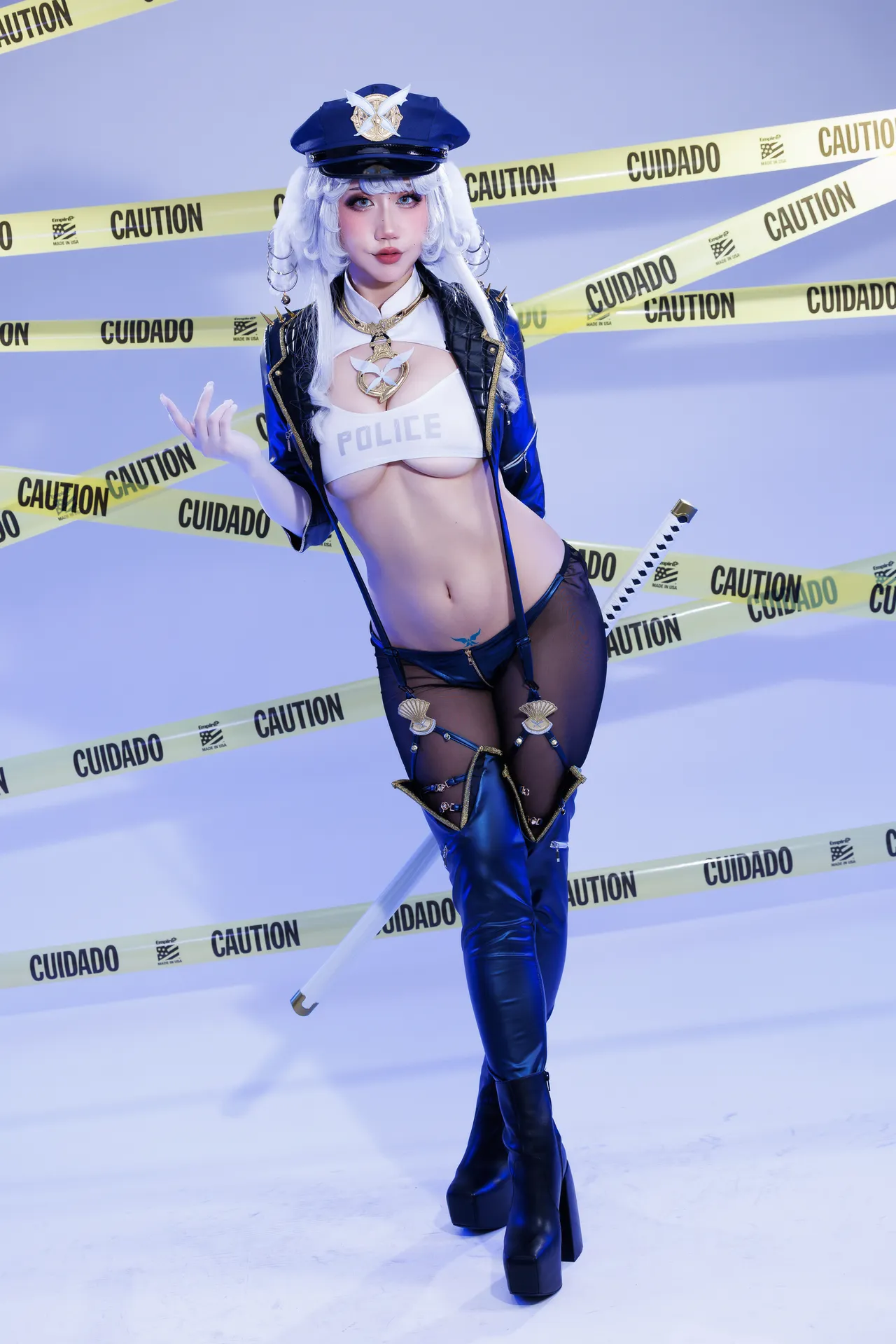 Danisaurz - Officer Shinano Danisaurz - Officer Shinano