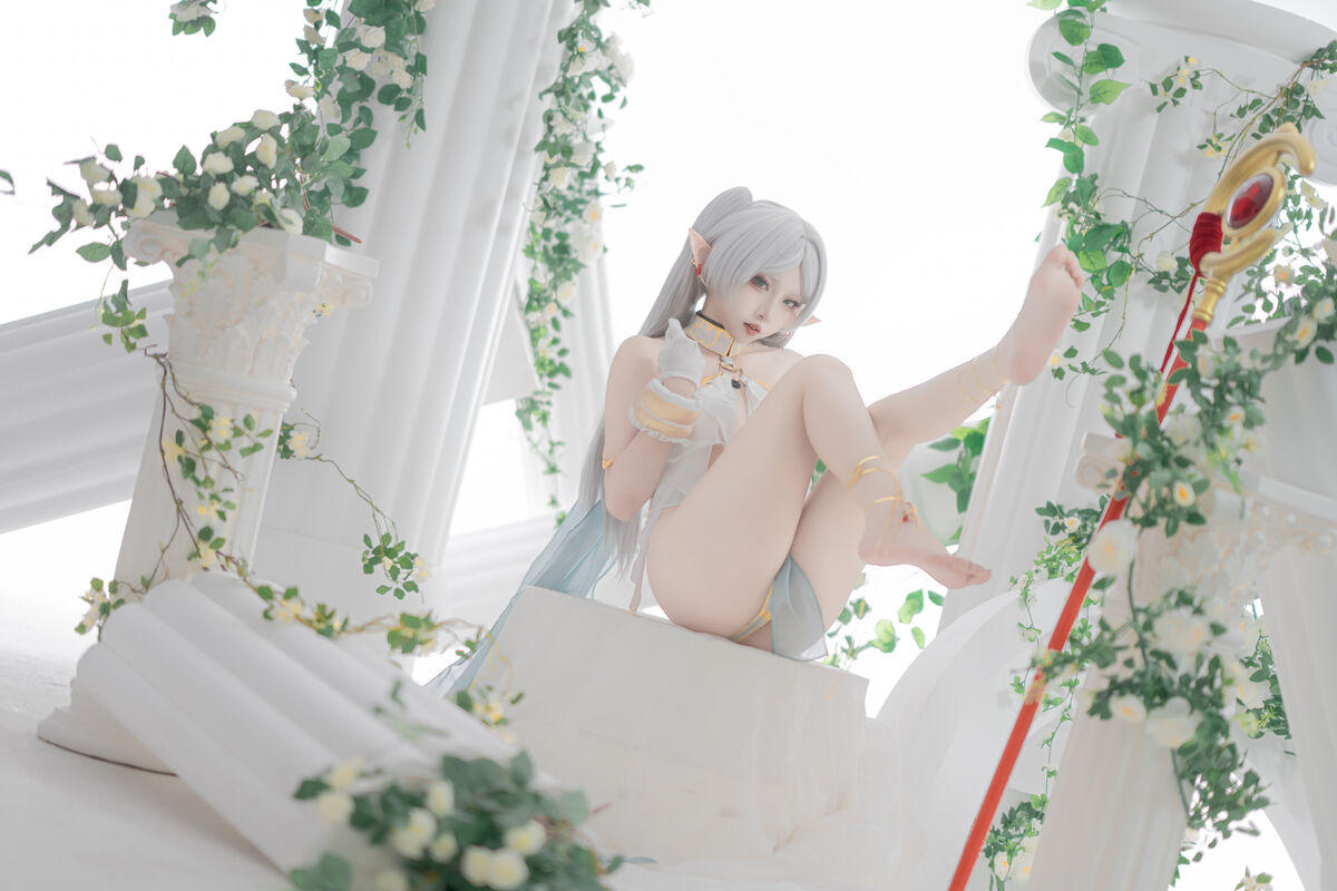 Coser@ Paper Joy Etsu_ko - Funeral Frilian Frilian Dancer (74P) Coser@ Paper Joy Etsu_ko - Funeral Frilian Frilian Dancer (74P)