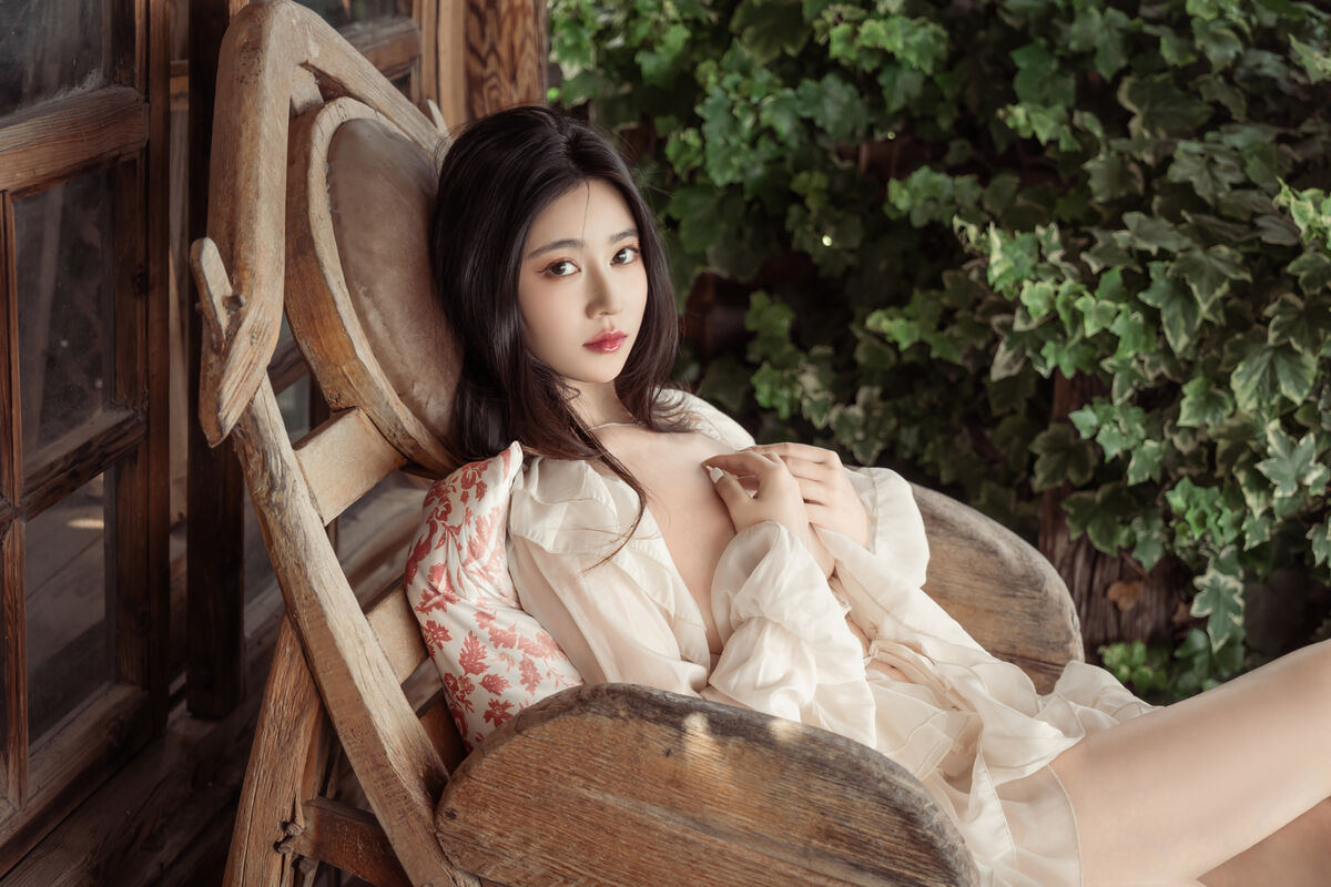 Coser@ Nnian - Qianxia (61P) Coser@ Nnian - Qianxia (61P)