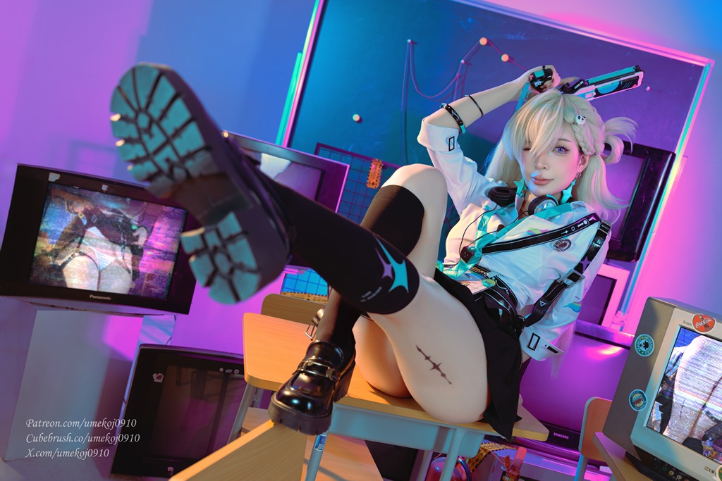 Umeko J – Lynae Umeko J – Lynae