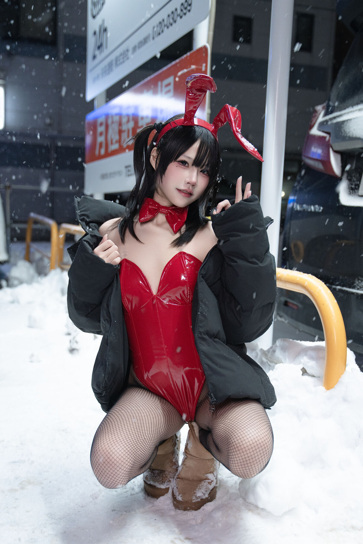 Coser@ Shimizu Nagi - 24h Red Rabbit Parking Lot (60P) Coser@ Shimizu Nagi - 24h Red Rabbit Parking Lot (60P)